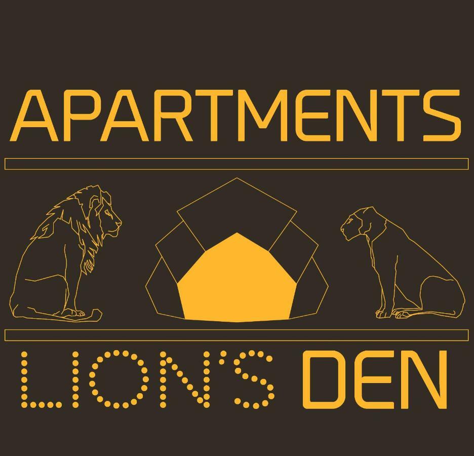 Apartment In Centre Of Zagreb - Lions Den Esterno foto